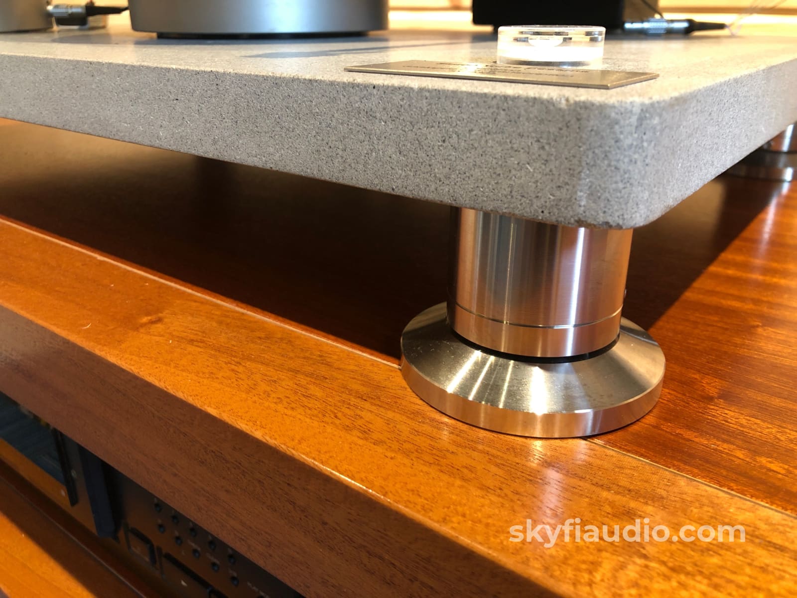 Simon Yorke Designs Model 10 Turntable With Two Tonearms + Wands Upgrades