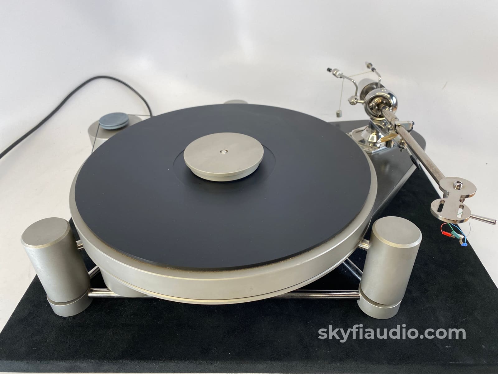 Simon Yorke Zarathustra S4 Turntable With Pluto 5A Arm And Sumiko Blackbird