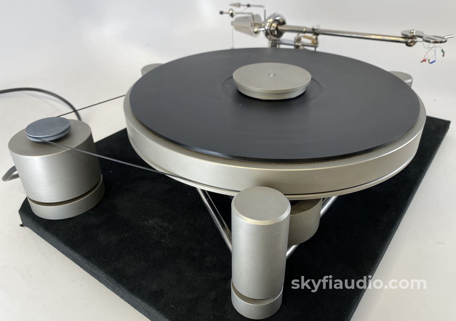 Simon Yorke Zarathustra S4 Turntable With Pluto 5A Arm And Sumiko Blackbird