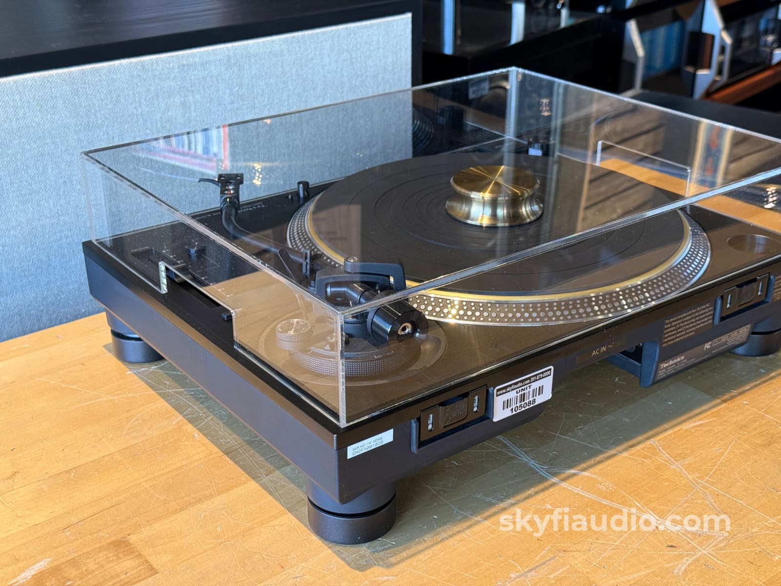 088 technics SL-1200mk3 2台セット アクリルカバー付き 088 technics SL-1200mk3 2台セット アクリルカバー付き