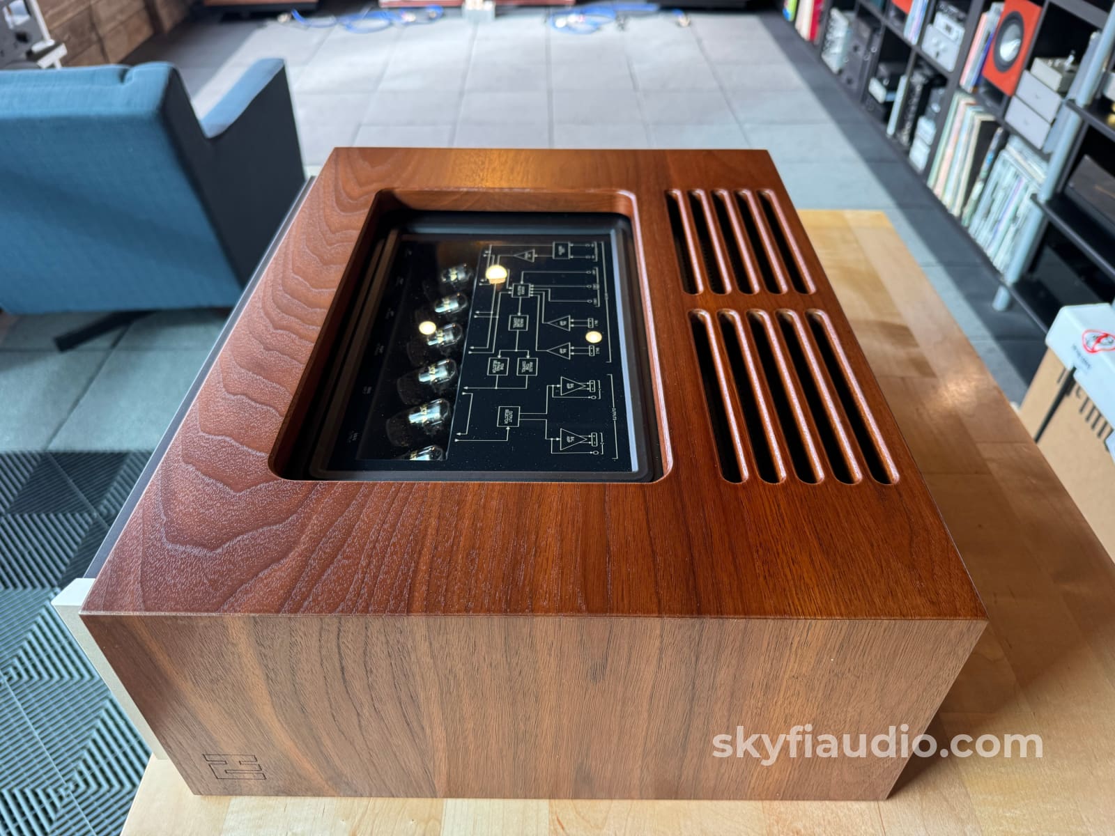 SkyFi Custom Wood Cabinet for Modern McIntosh C22 Accessory