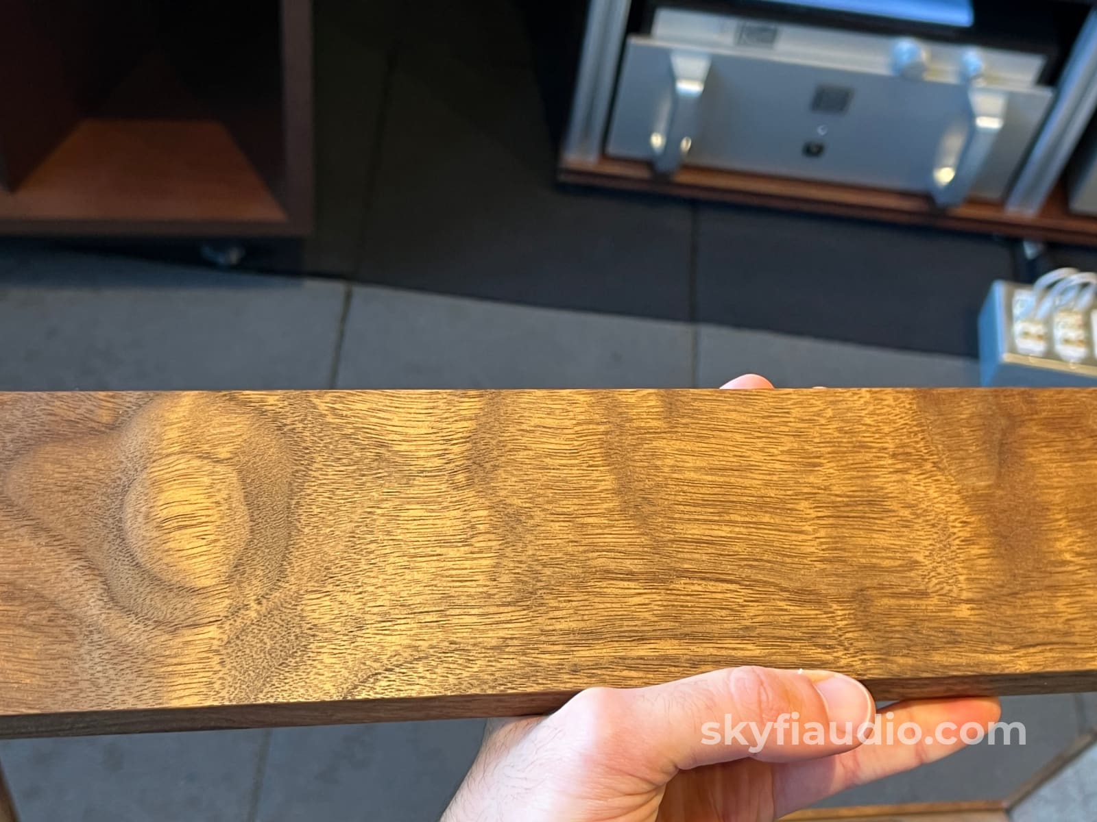 Wood Plinth For Technics Sl-1200G and Others - Unique Figuring Accessory