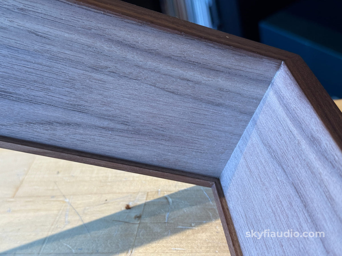 SkyFi Wood Plinth for Technics SL-1200G and Other Models Accessory