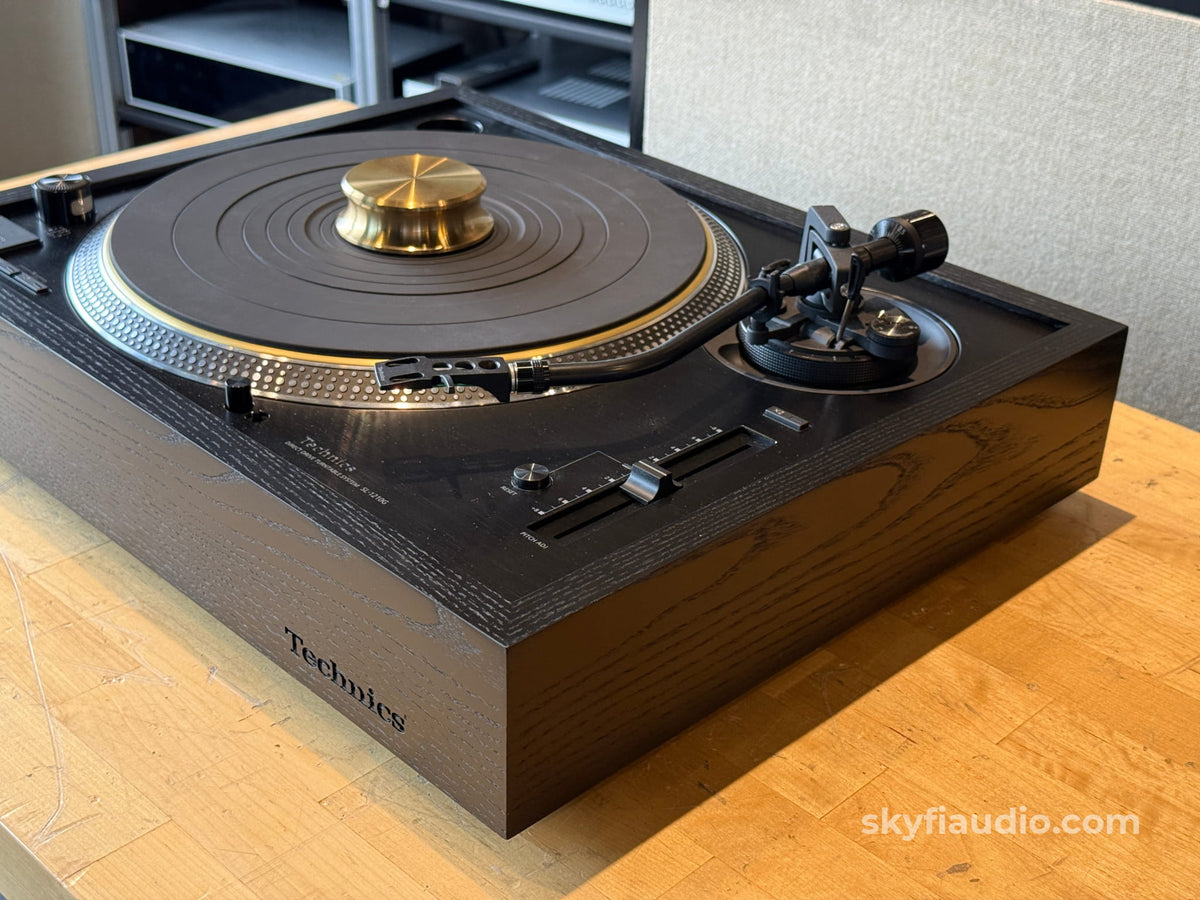 SkyFi Wood Plinth for Technics SL-1200G and Other Models Accessory