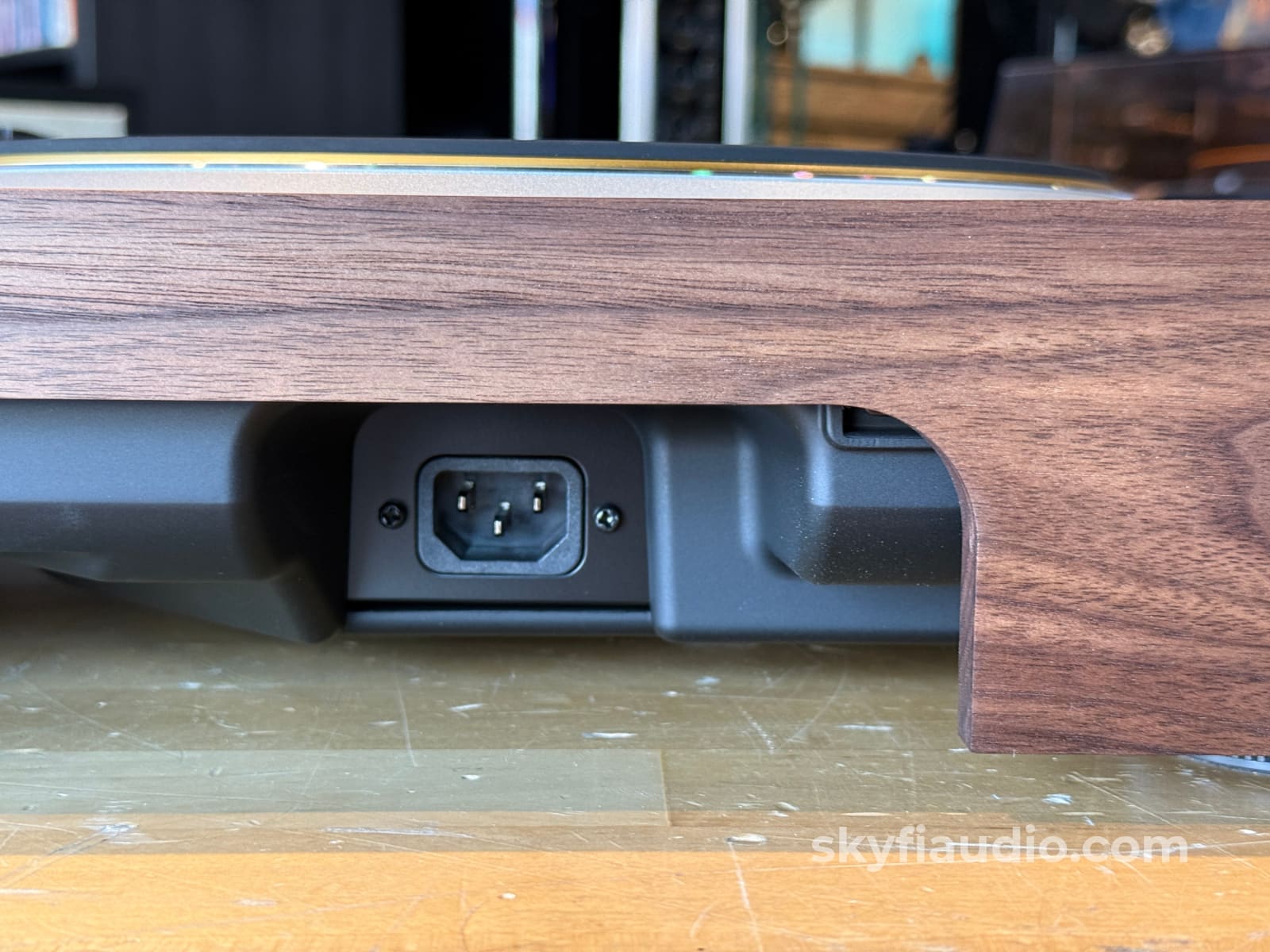 SkyFi Wood Plinth for Technics SL-1200G and Other Models Accessory