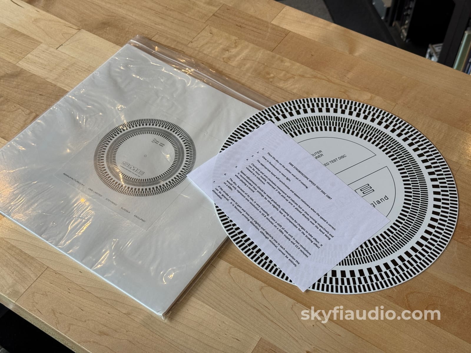 SME Model 12A Turntable Paired W/ Lyra Kleos MC Cartridge - Turntable