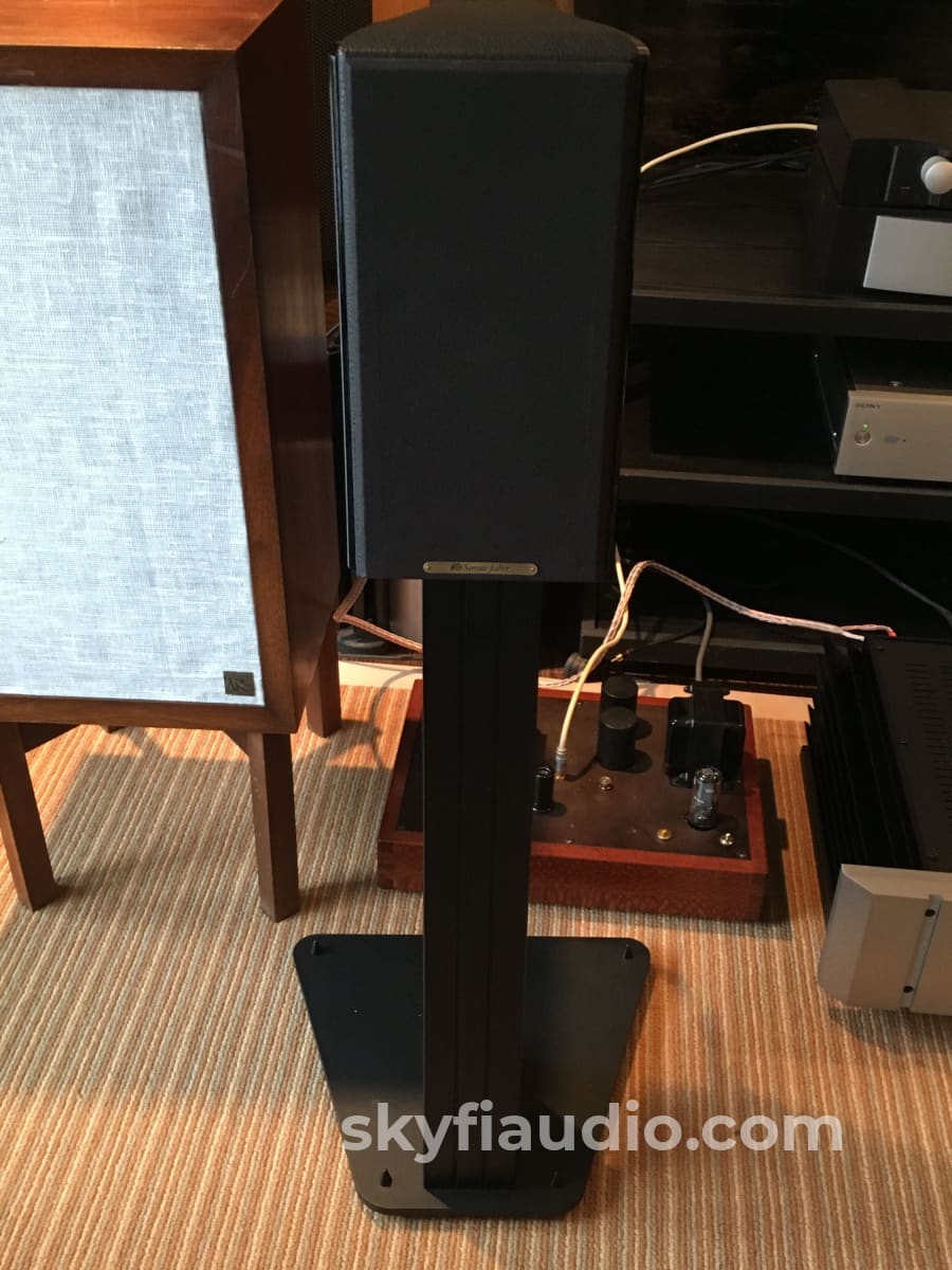 Sonus Faber Concertino Domus Speakers with Matching Stands