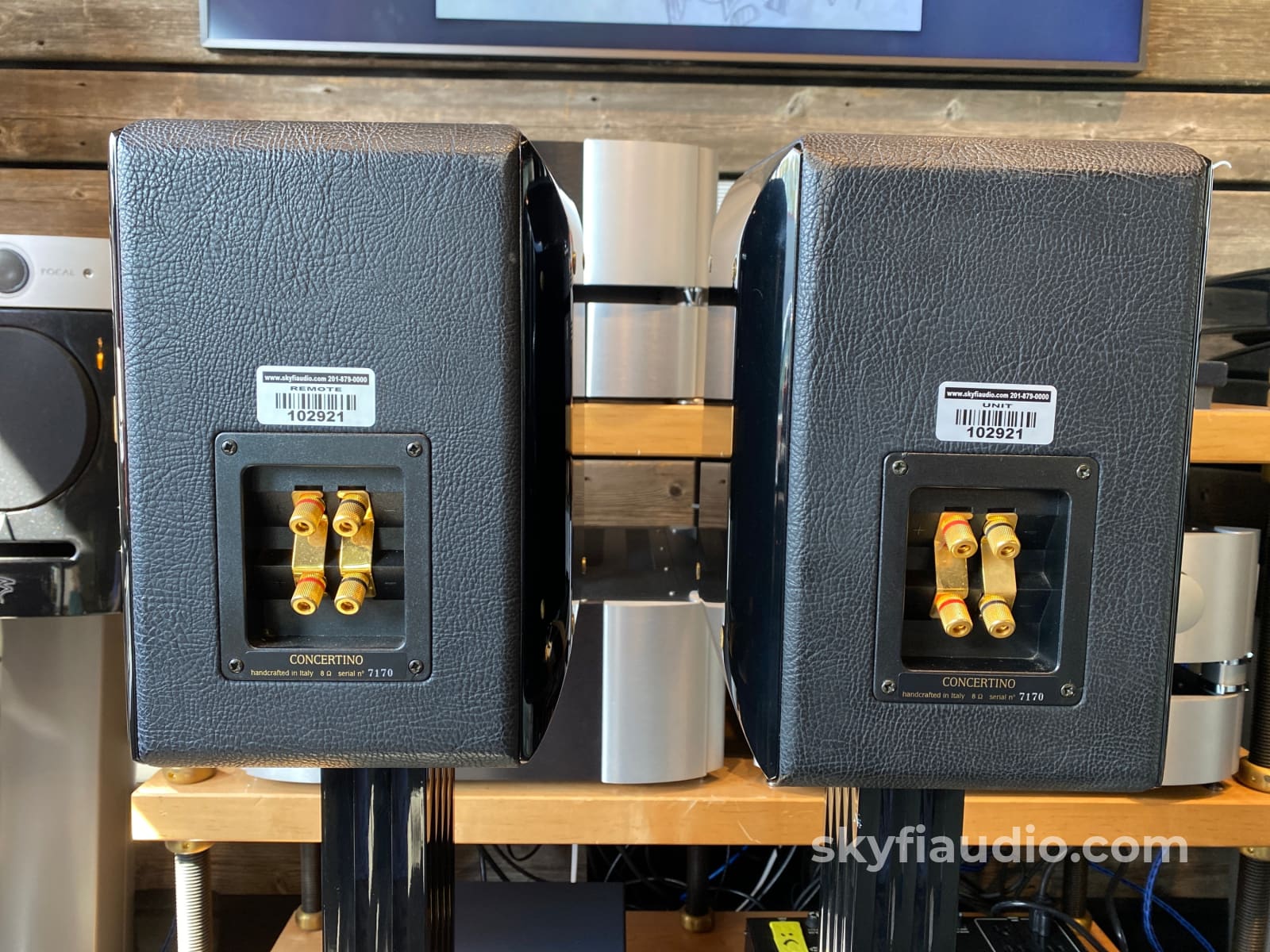 Sonus Faber Concertino Speakers With Matching Stands - Wow