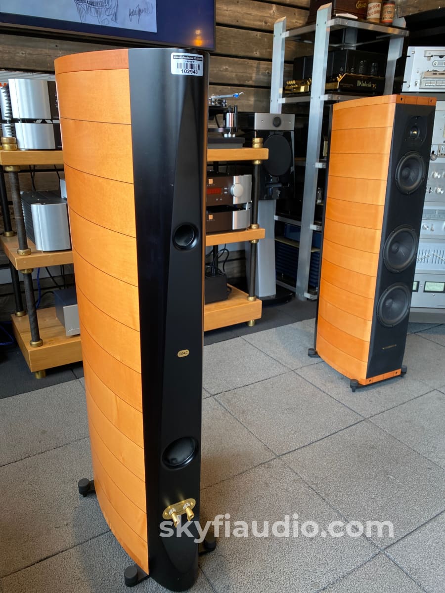 Sonus Faber Cremona Speakers In Maple Wood - Made Italy