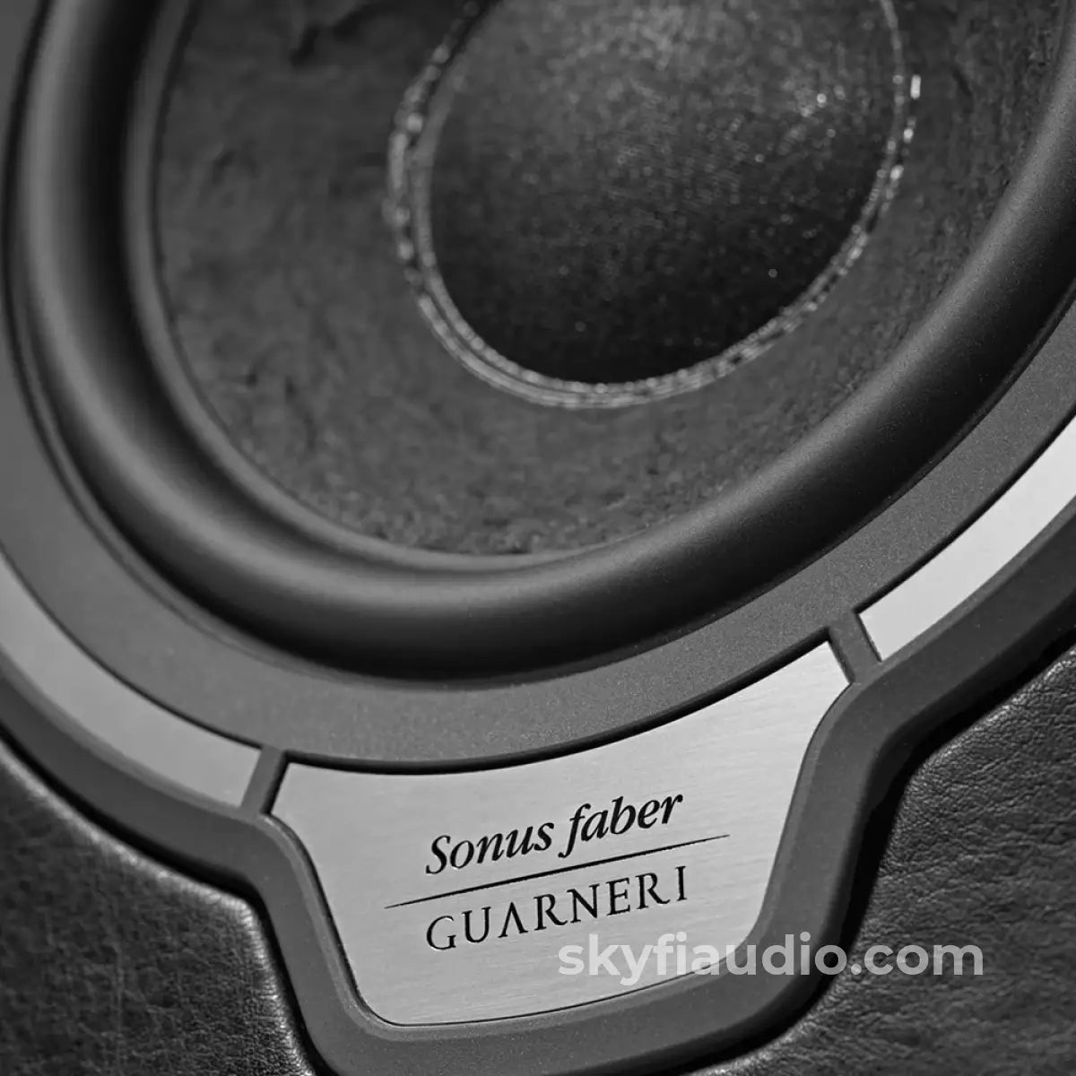 Sonus Faber Guarneri G5 Homage Bookshelf Speakers