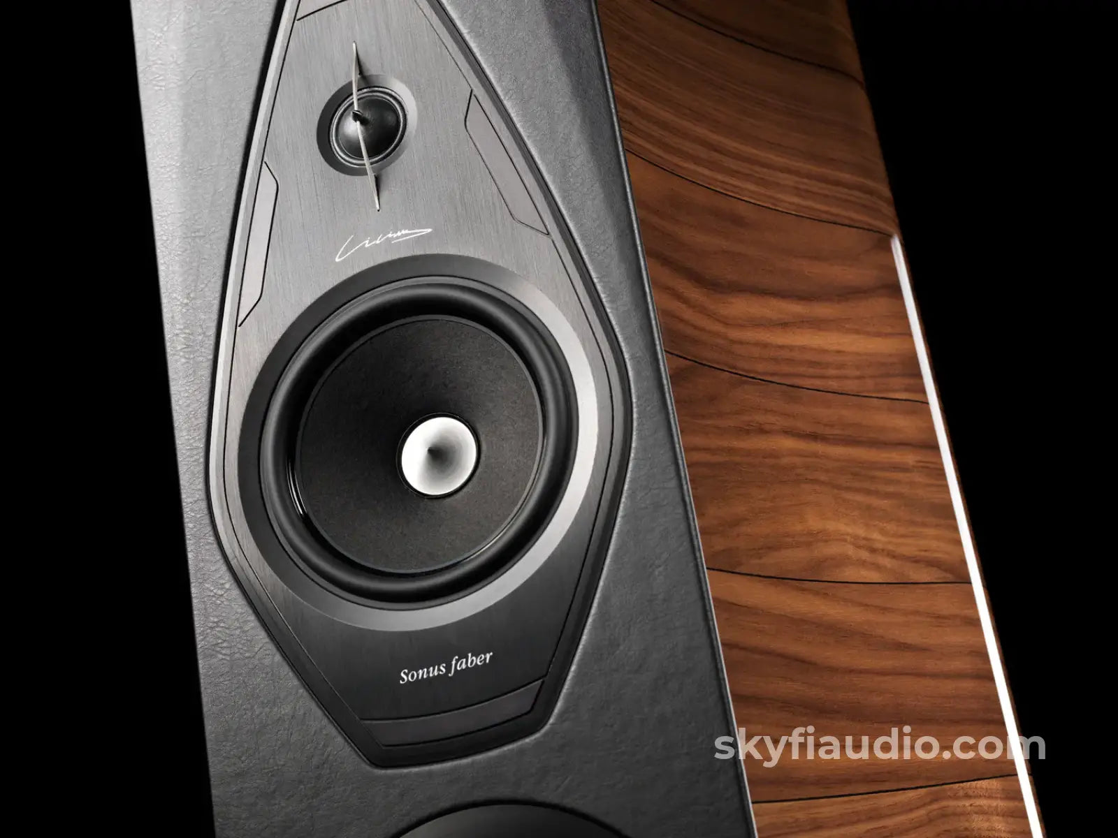 Sonus Faber Lilium Floorstanding Speaker Speakers