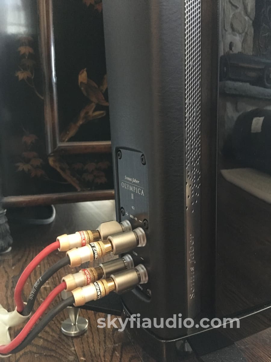 Sonus Faber Olympica Ii Speakers In Gloss Black - Demo Pair Like New And Complete