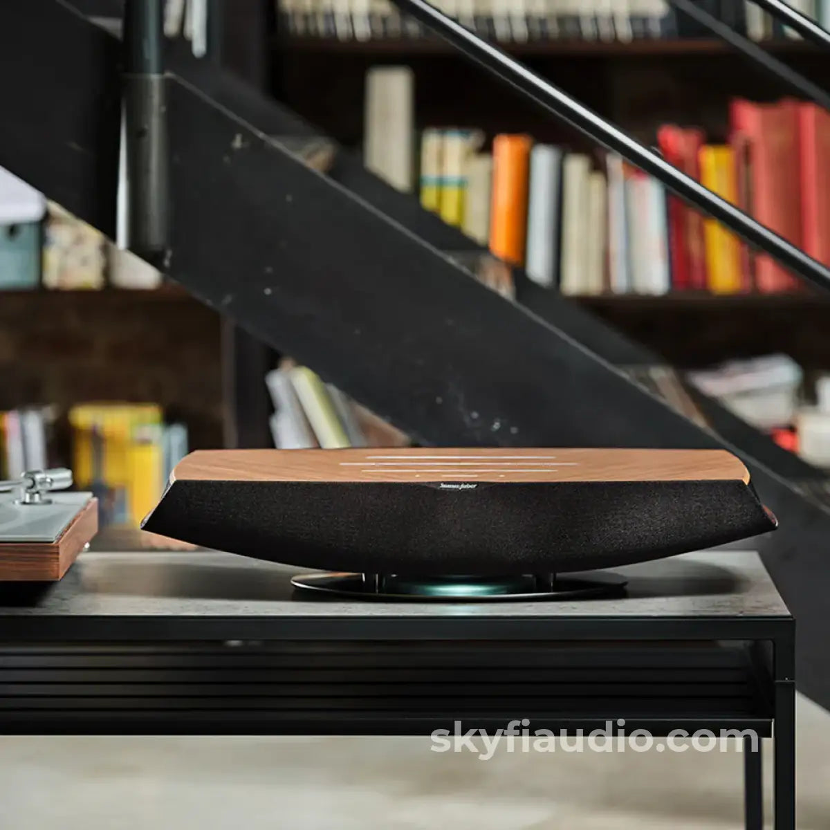 Sonus Faber Omnia All-In-One System Speakers