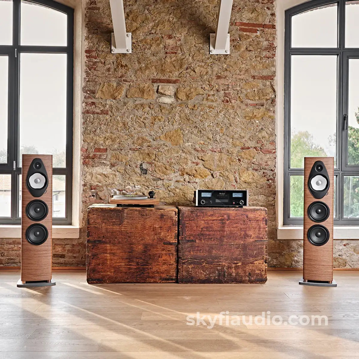 Sonus Faber Sonetto V G2 Floorstanding Speaker Speakers