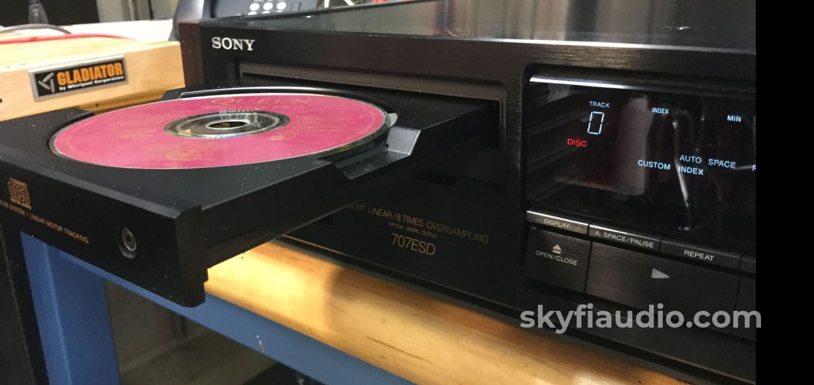 Sony Cdp-707Esd Cd Player + Digital
