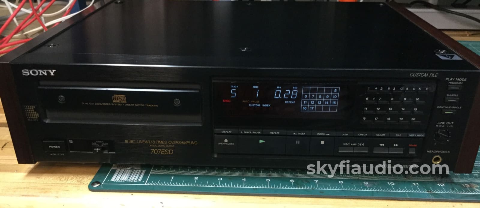 Sony Cdp-707Esd Cd Player + Digital