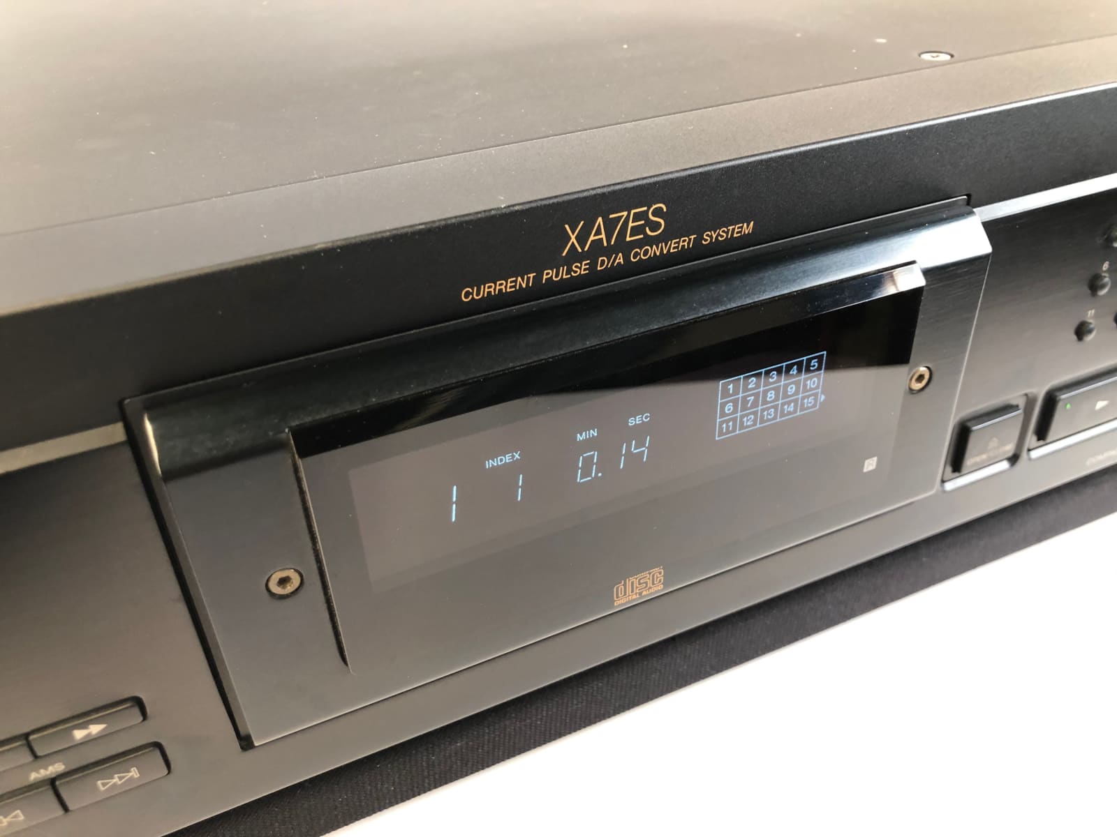 Sony Cdp-Xa7Es Cd Player - One Of The Best From The 1990S With Remote + Digital
