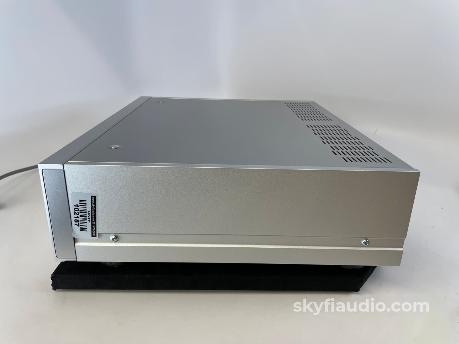 Sony HAP-Z1ES High-Resolution Audio HDD & Network Player - Loaded with