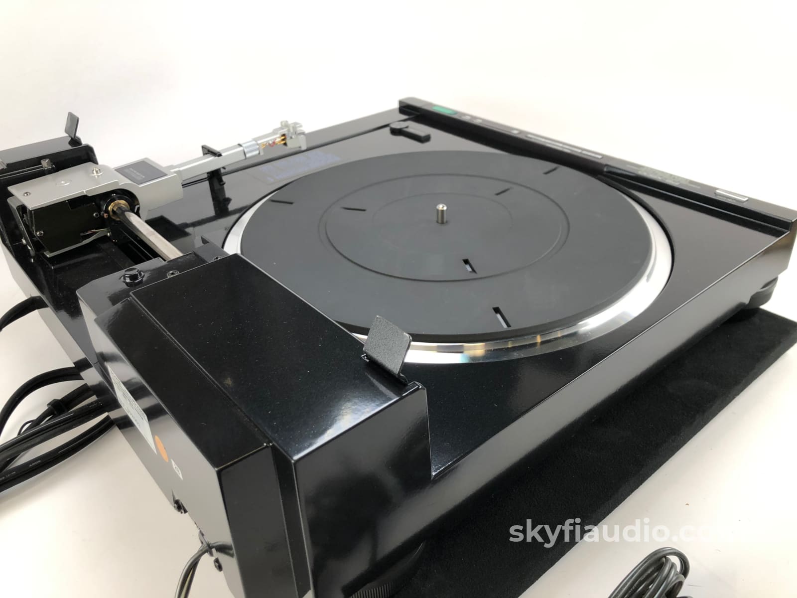 Sony Ps-X800 Linear Tracking Turntable - Like New In Box!