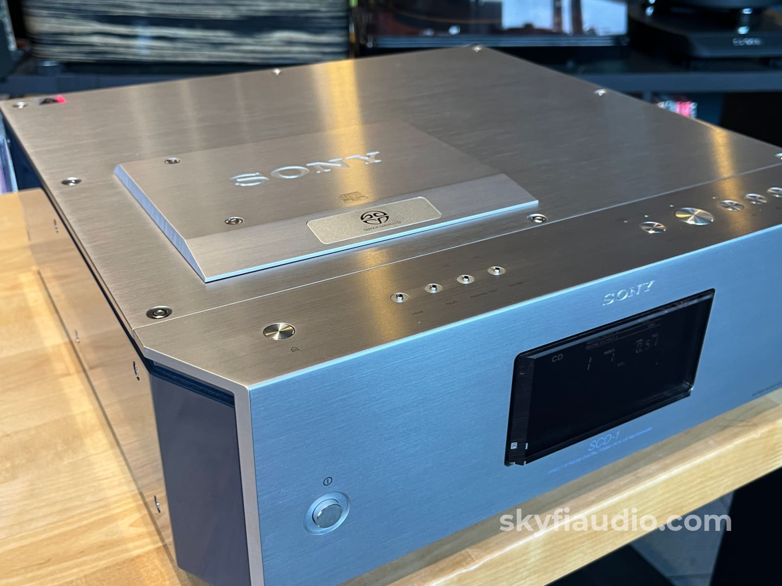 Sony SCD-1 SACD/CD Player - First SACD Player Released - CD + Digital