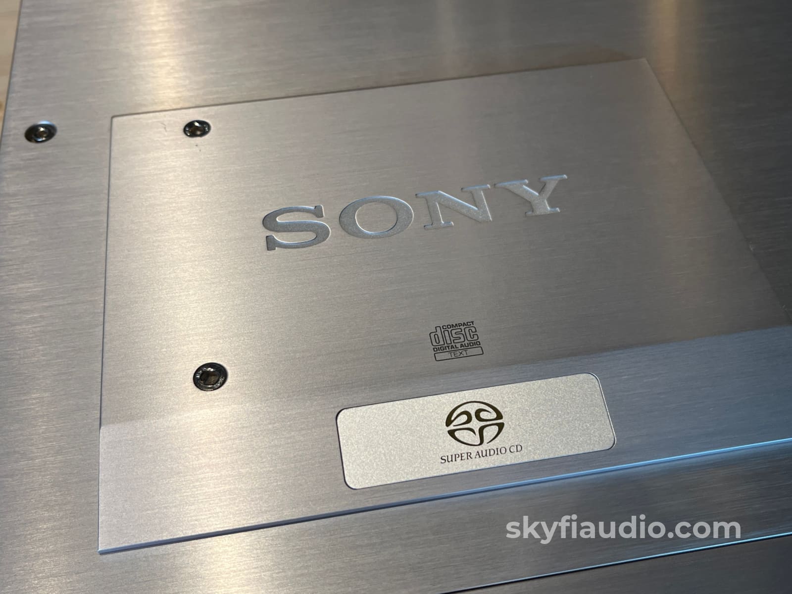Sony SCD-1 SACD/CD Player - First SACD Player Released - CD + Digital