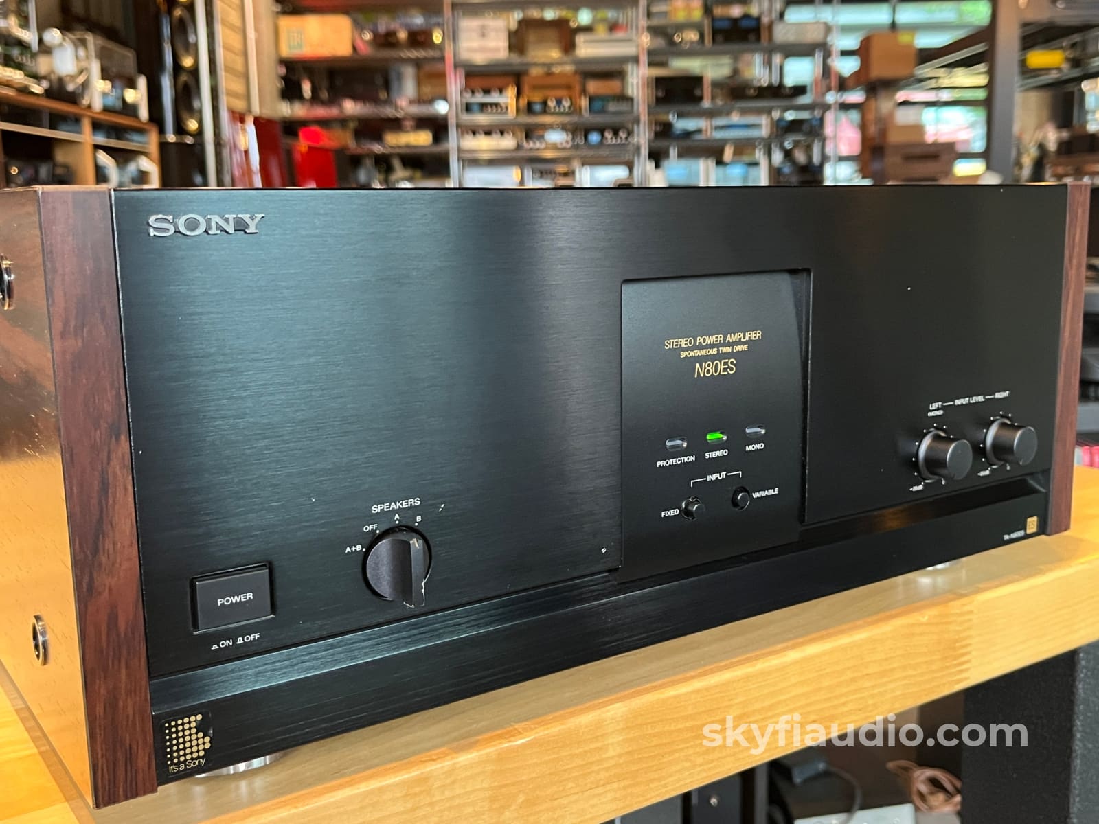 Sony TA-N80ES Solid State amplifier - 200W - Amplifier