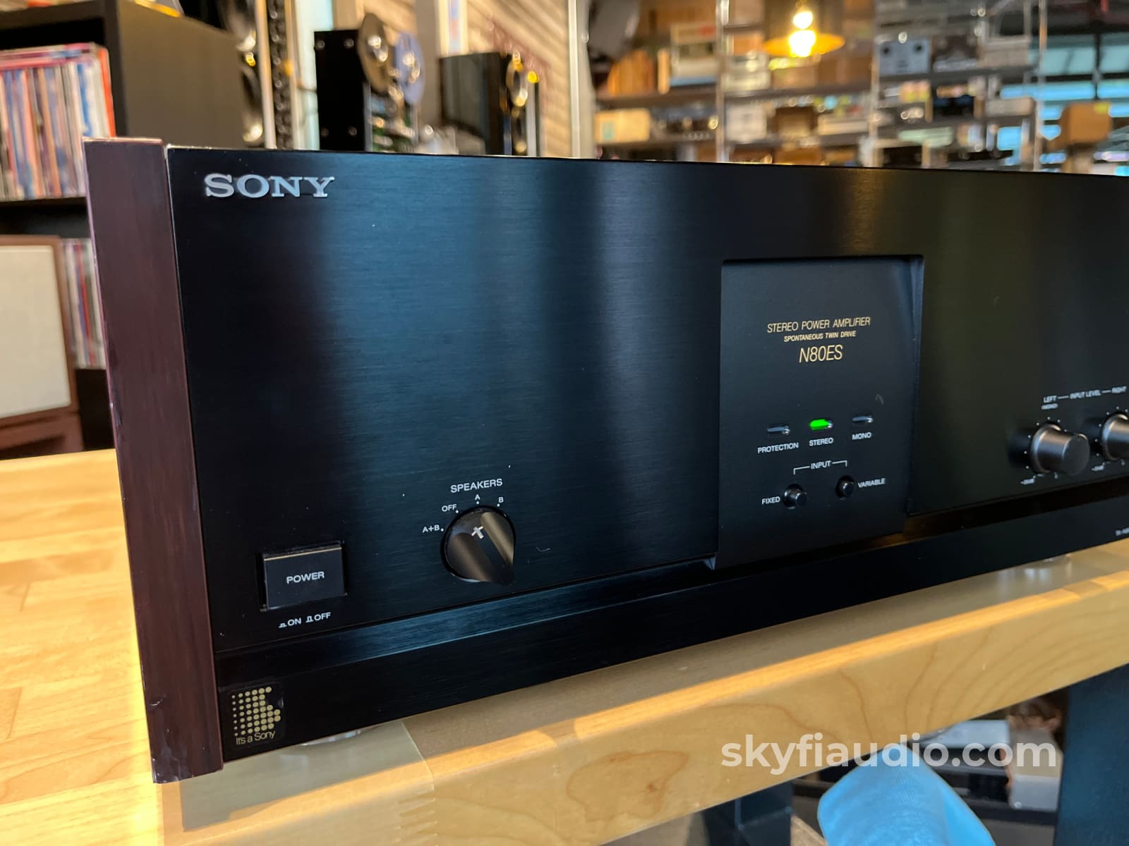 Sony TA-N80ES Vintage ES Series Solid State Amplifier - 200W - Amplifier