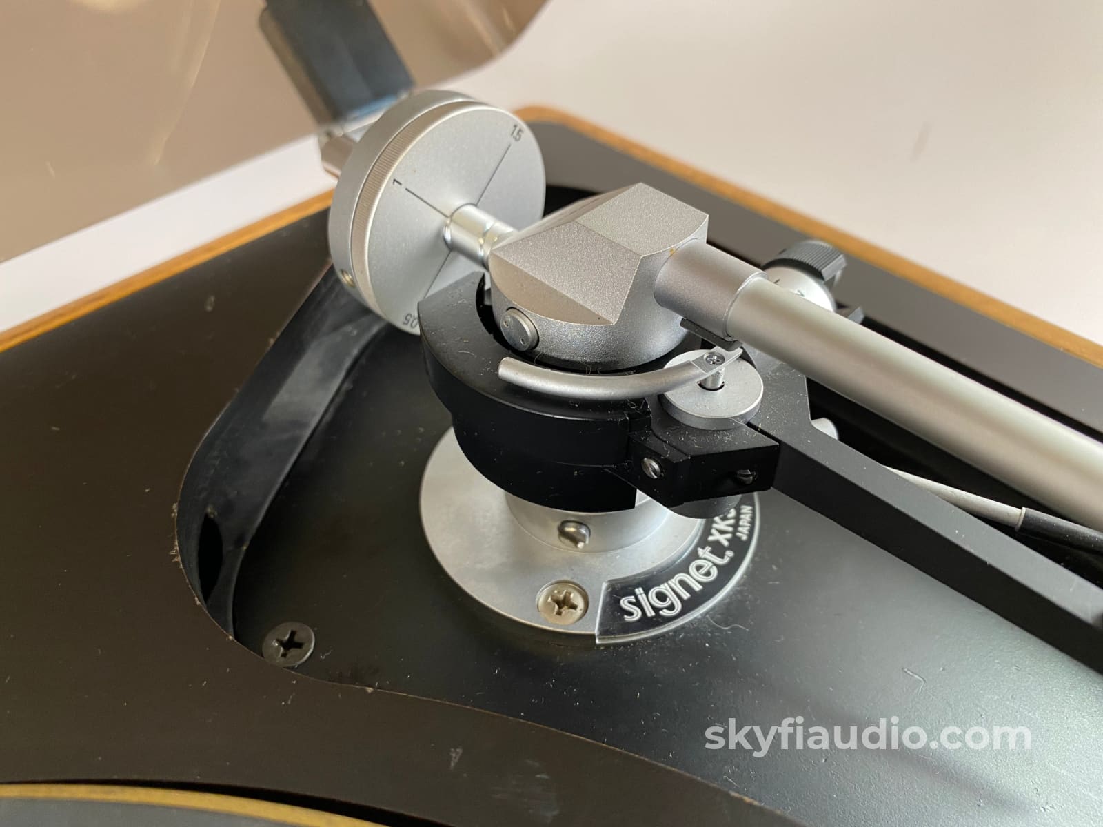Sota Sapphire Turntable - With A Signet Xk35 Tonearm And New Sumiko Amethyst Cartridge