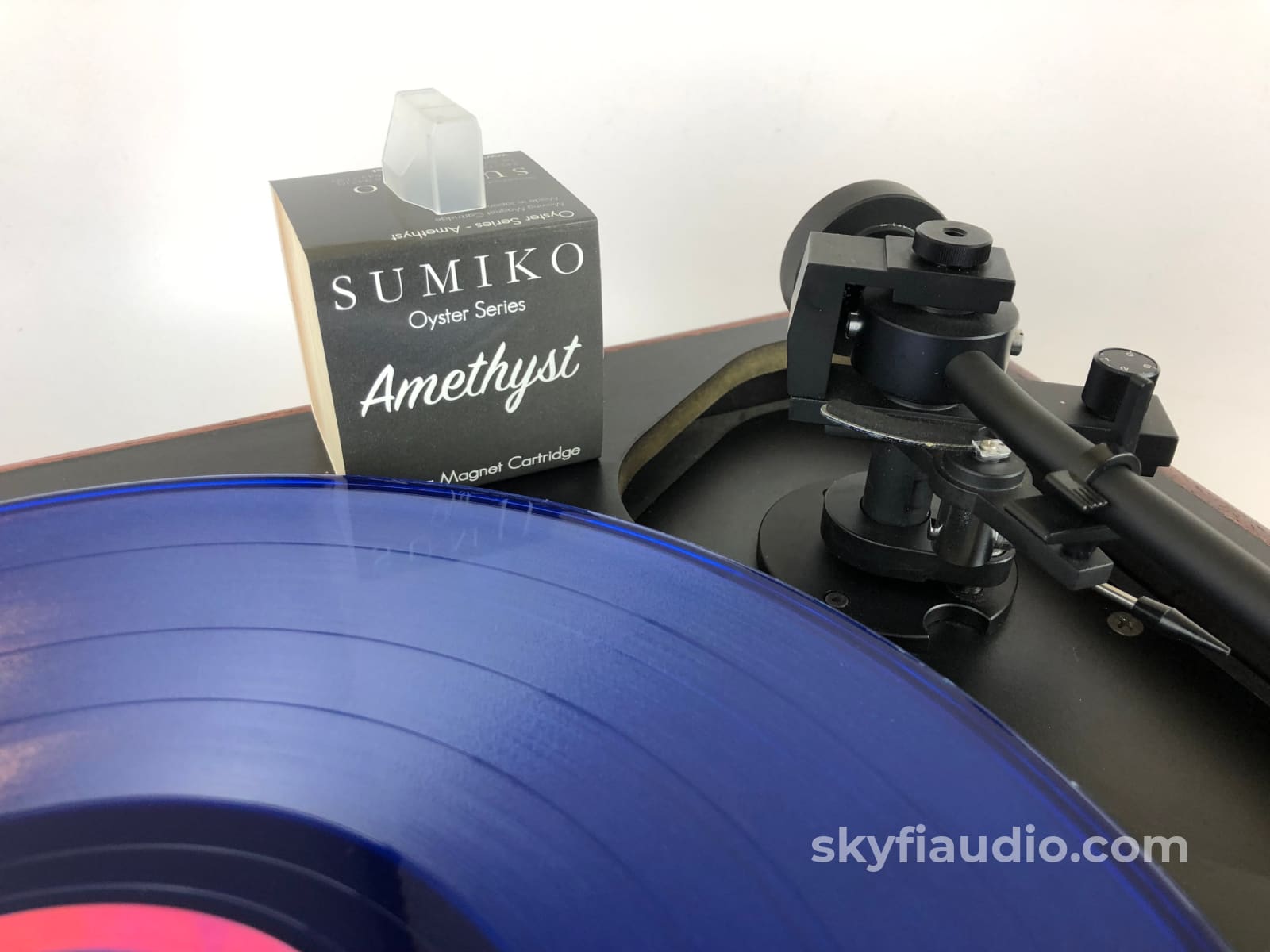 Sota Sapphire Turntable With Vacuum Platter And New Sumiko Amethyst Cartridge