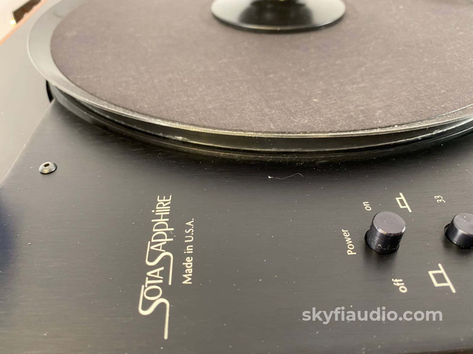 Sota Sapphire Turntable With Vacuum Platter Eminent Technology Tonearm And New Sumiko Cartridge