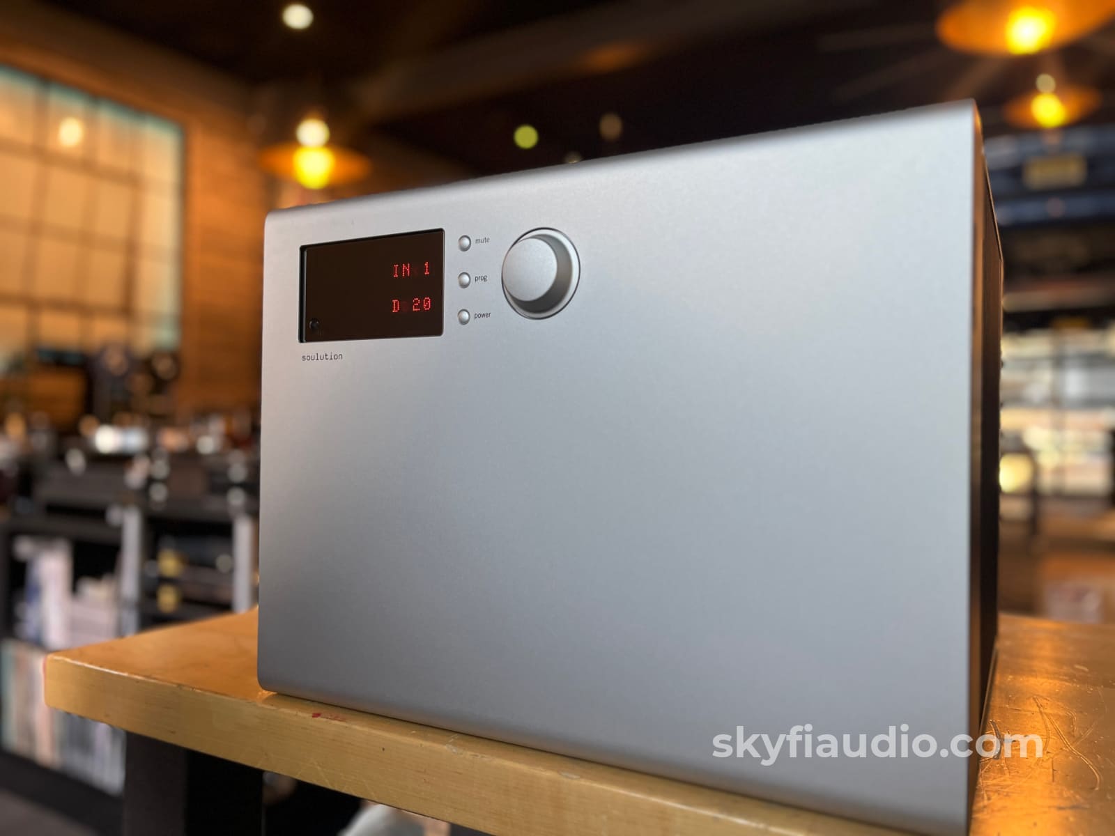 Solution Audio 530 Integrated Amplifier With Phono - Like New $45K Msrp Factory Refreshed