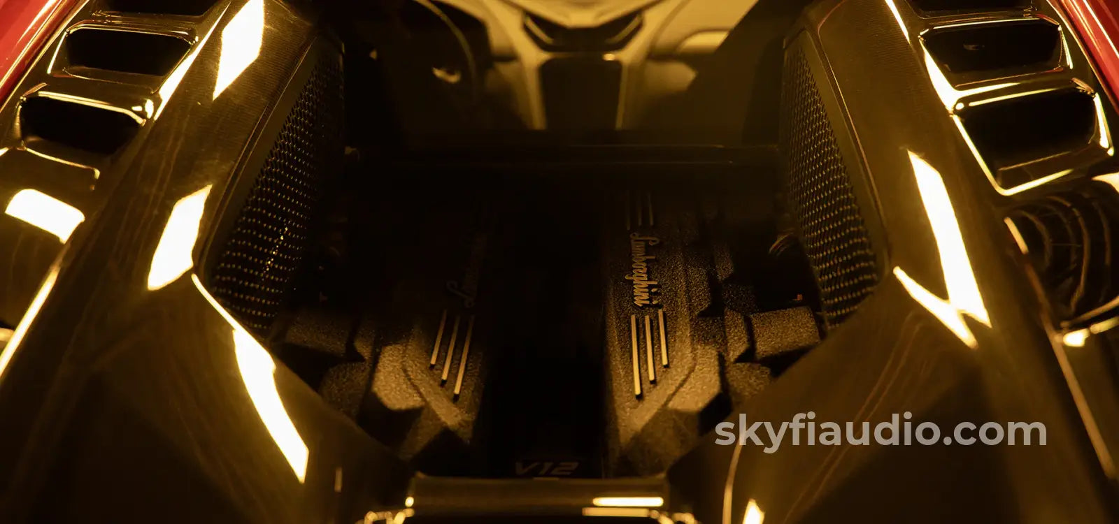 Special Edition Lamborghini Direct Drive Turntable System - Sl-1200M7B