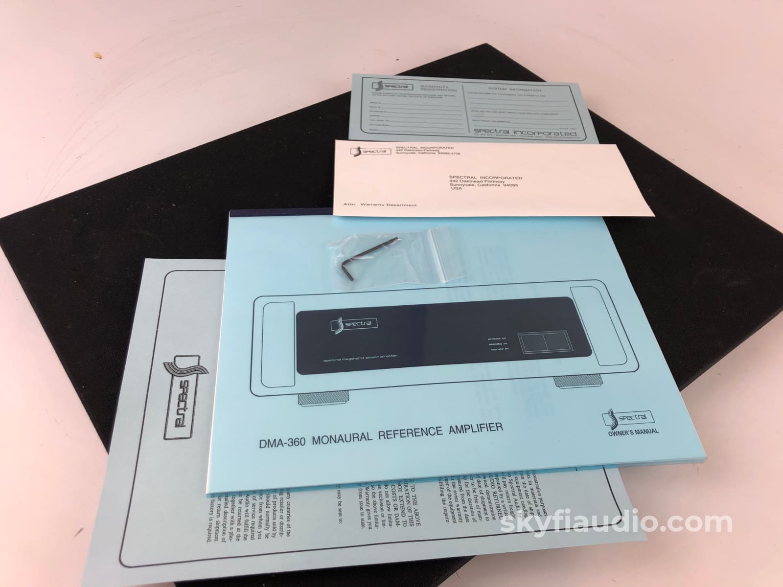 Spectral Dma-360 Solid State Monoblock Pair Amplifier