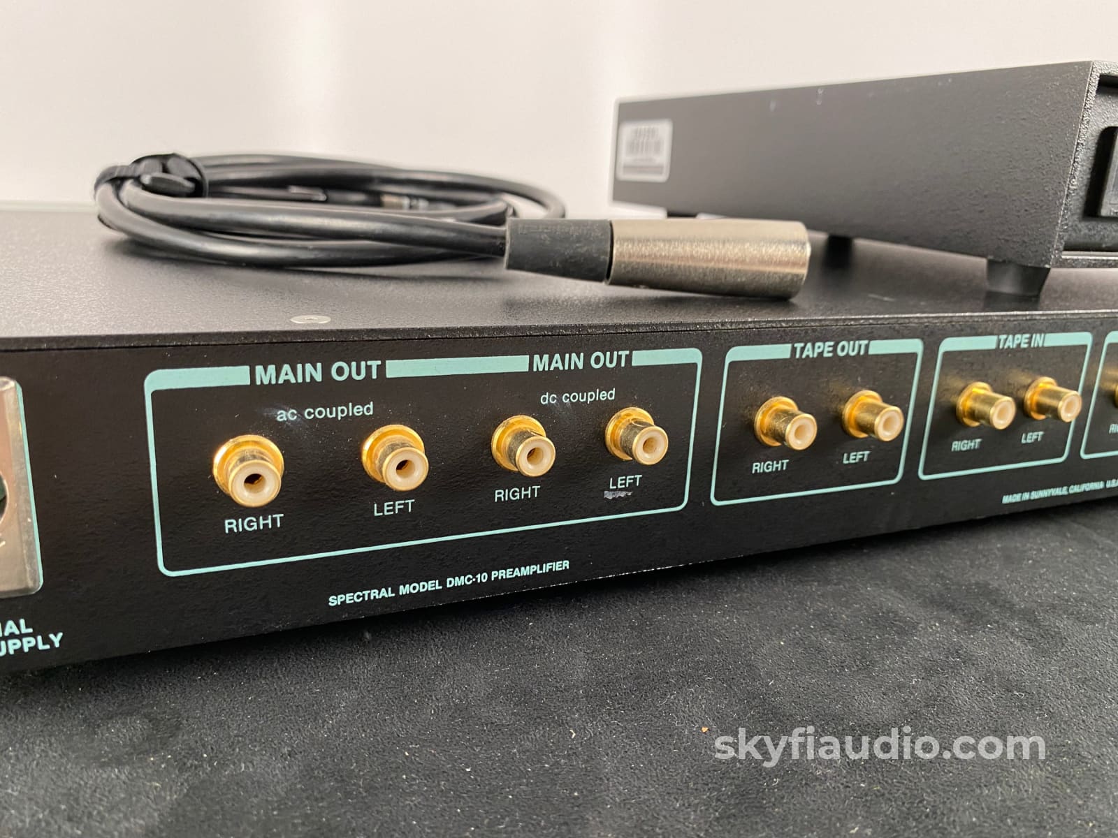 Spectral Dmc-10 All-Analog Preamp With Phono Stage Skyfi Refurbished Preamplifier