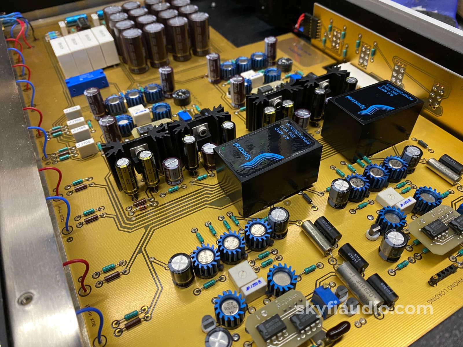 Spectral Dmc-10 All-Analog Preamp With Phono Stage Skyfi Refurbished Preamplifier