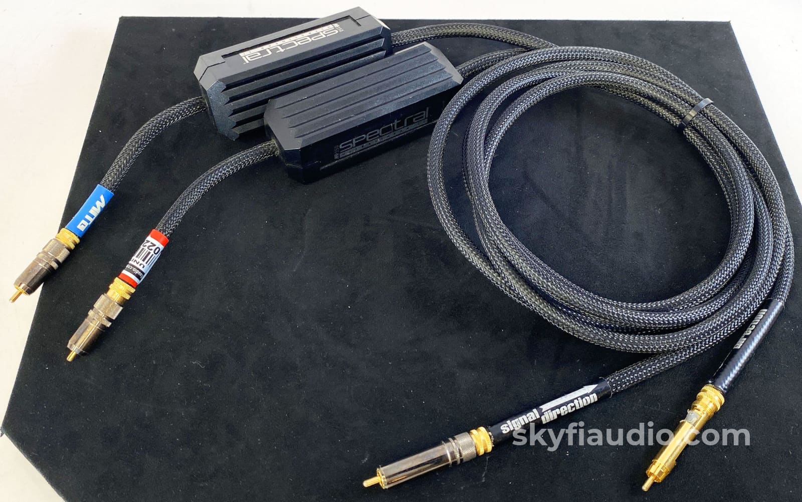 Spectral Mi-350 Ultralinear Cvterminator Series Ii - Rca Interconnects 2M Cables