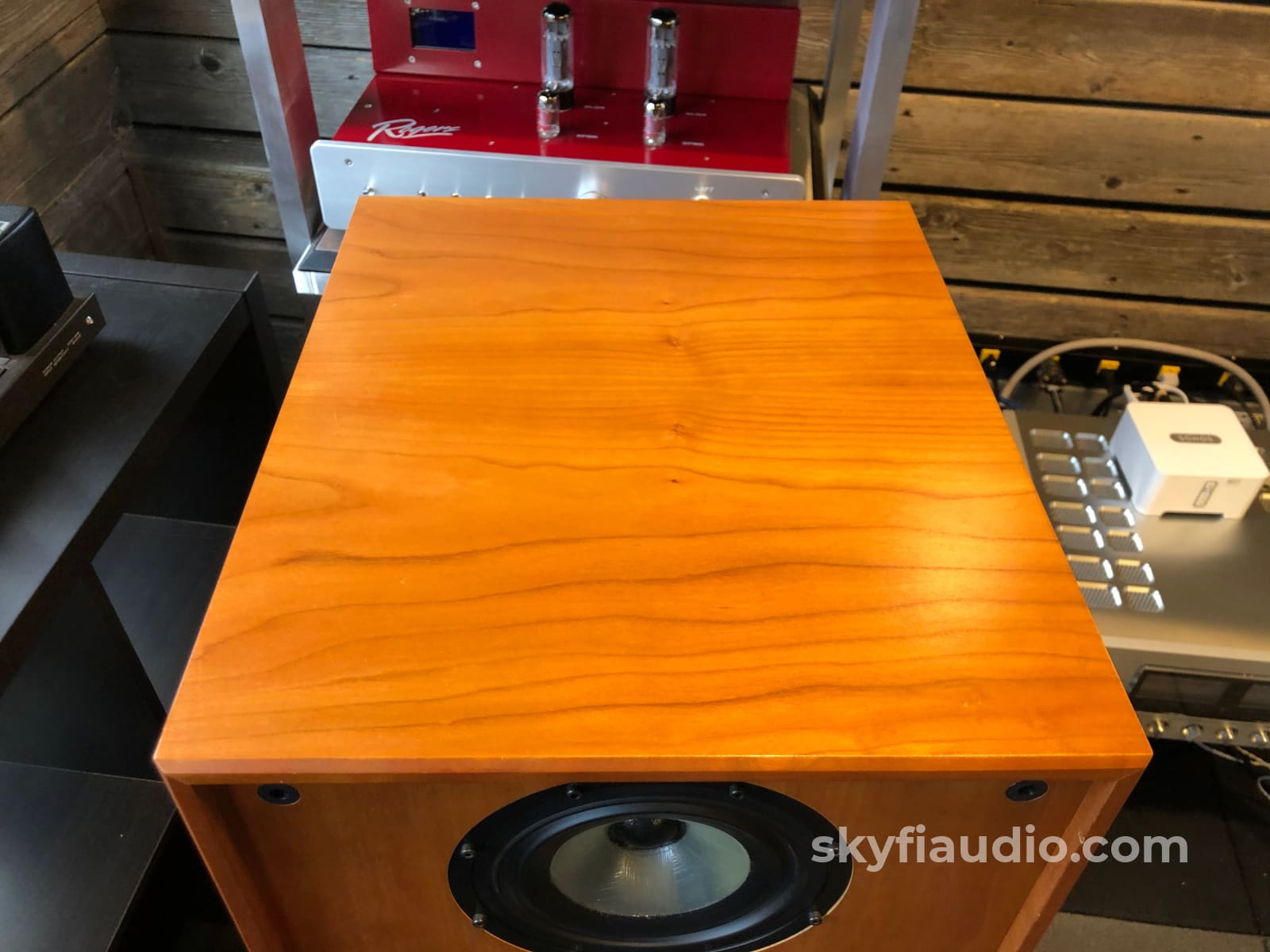 Spendor Sp100 3-Way Speakers With Stands Gorgeous Teak Finish