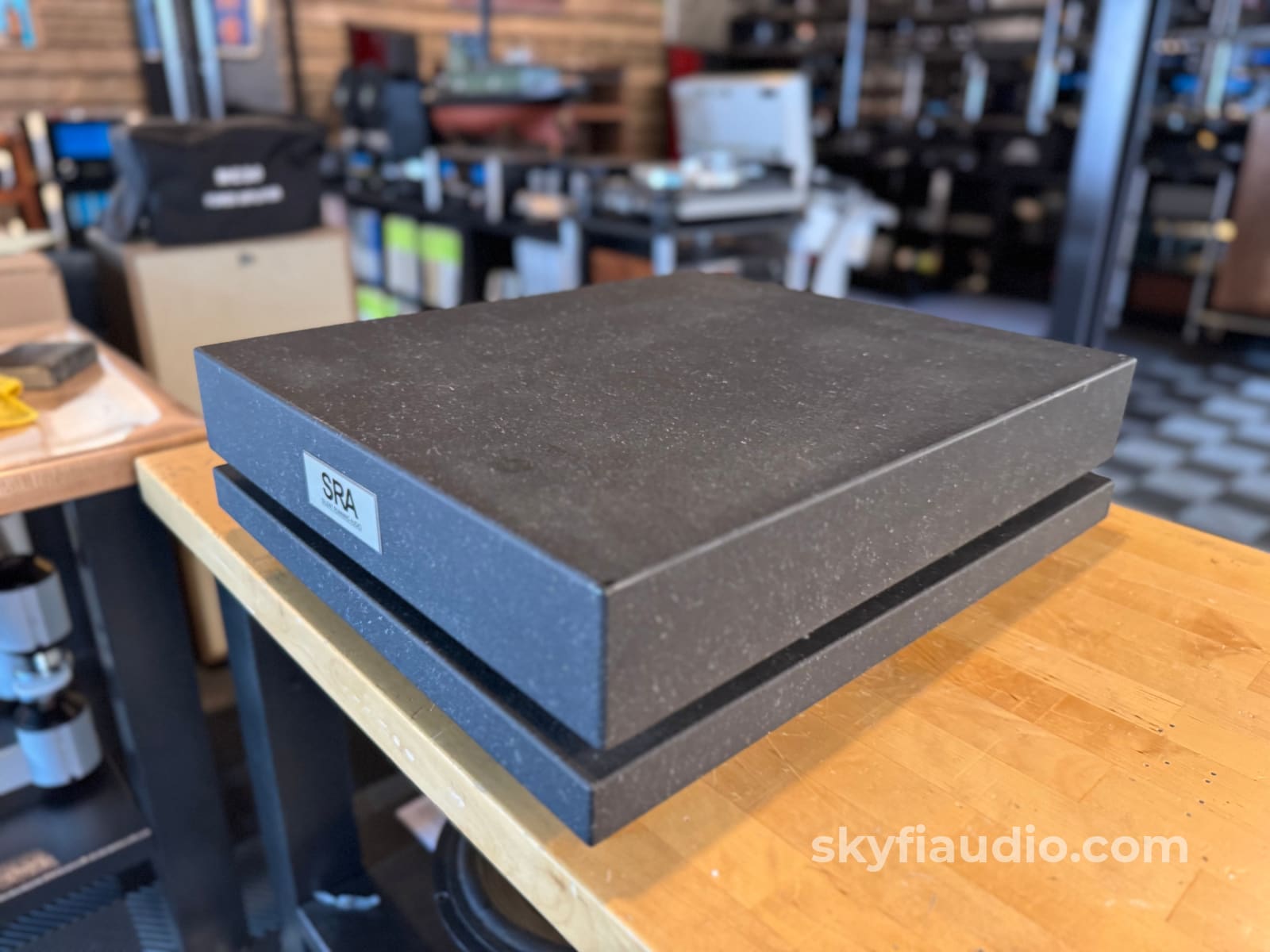 SRA (Silent Running Audio) Lamm M2.2 Amplifier Stand (Single) - Works With Others Accessory