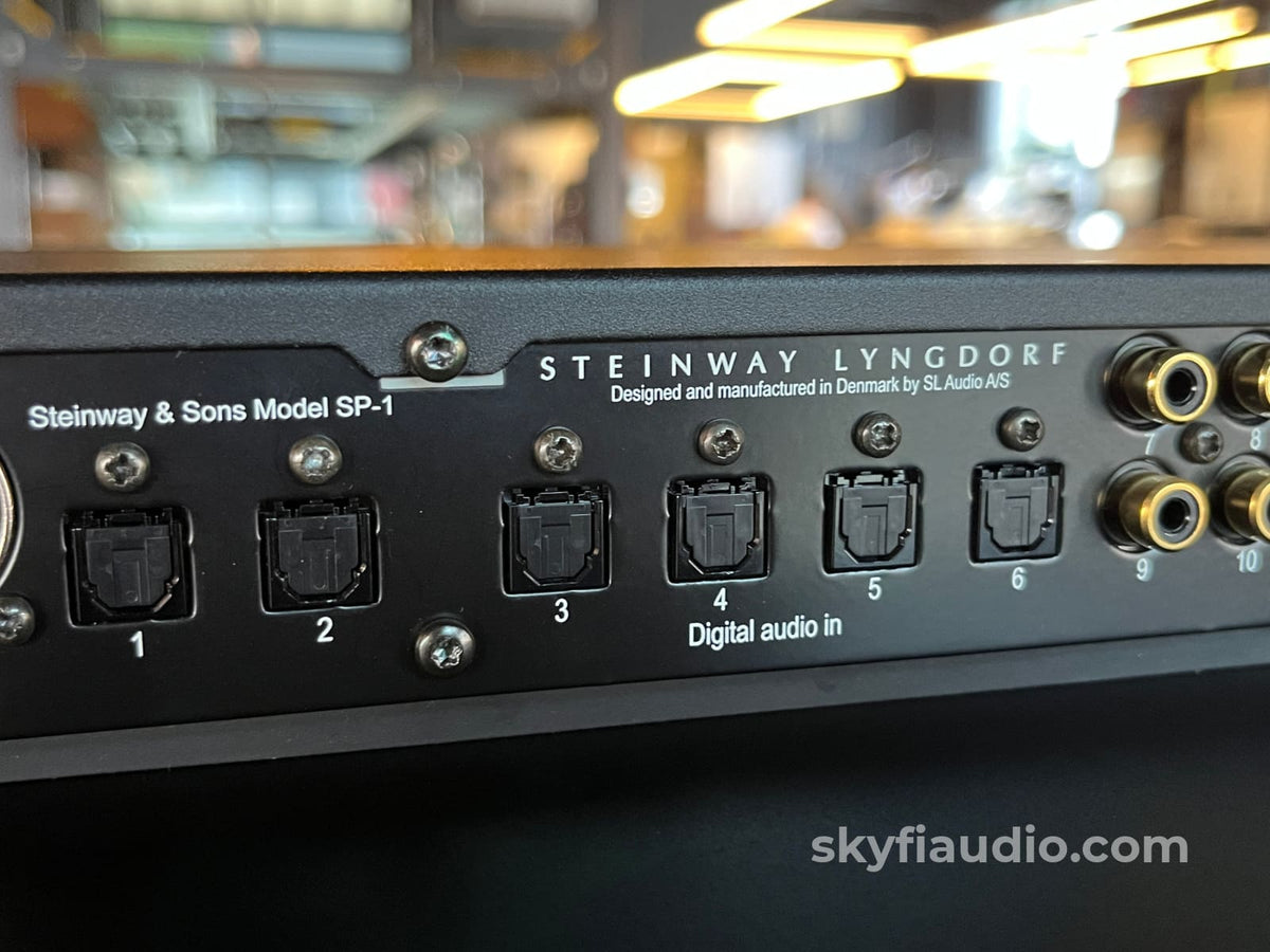 Steinway Lyngdorf S-Series System - Complete - Speakers