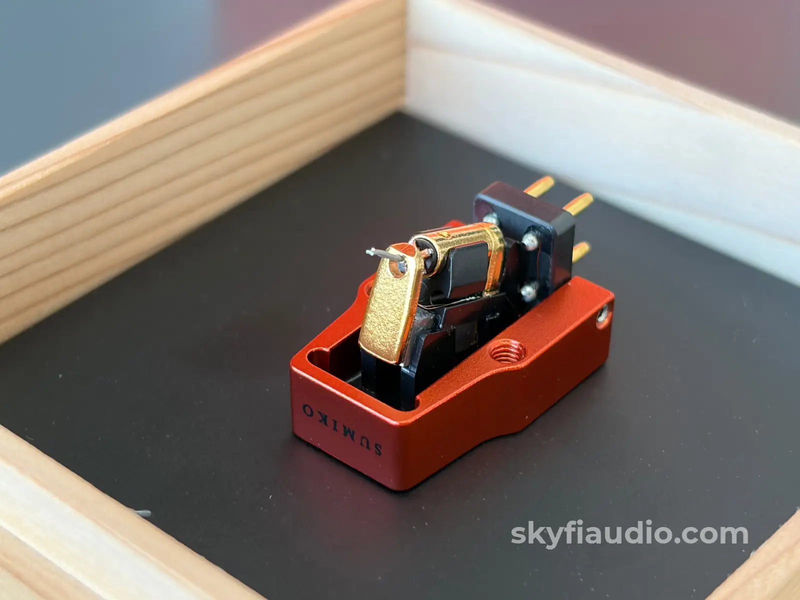 Sumiko Oriole - Low Output Moving Coil Phono Cartridge - New Phono Cartridge