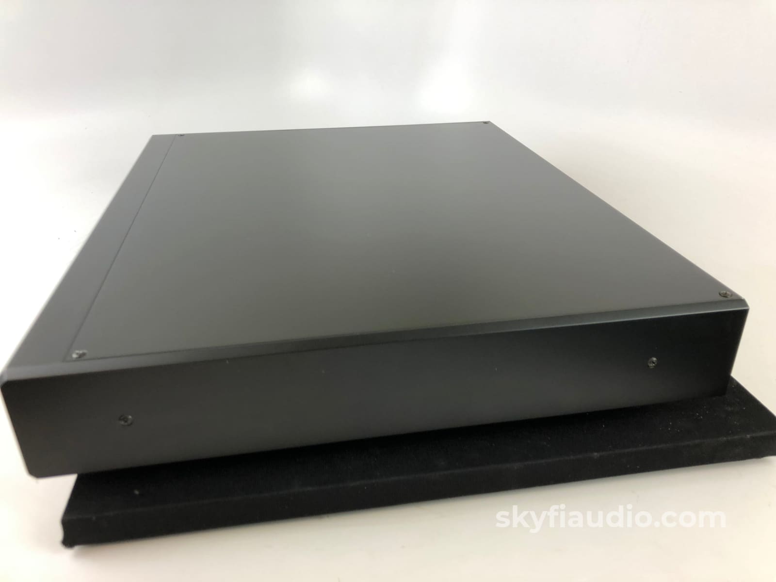 T+A 1250R Sacd Player With Remote Cd + Digital