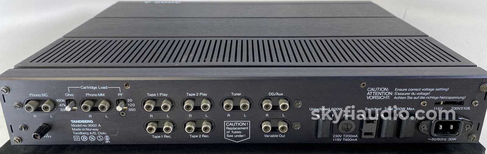 Tandberg 3002A Analog Preamplifier W/Phono Section