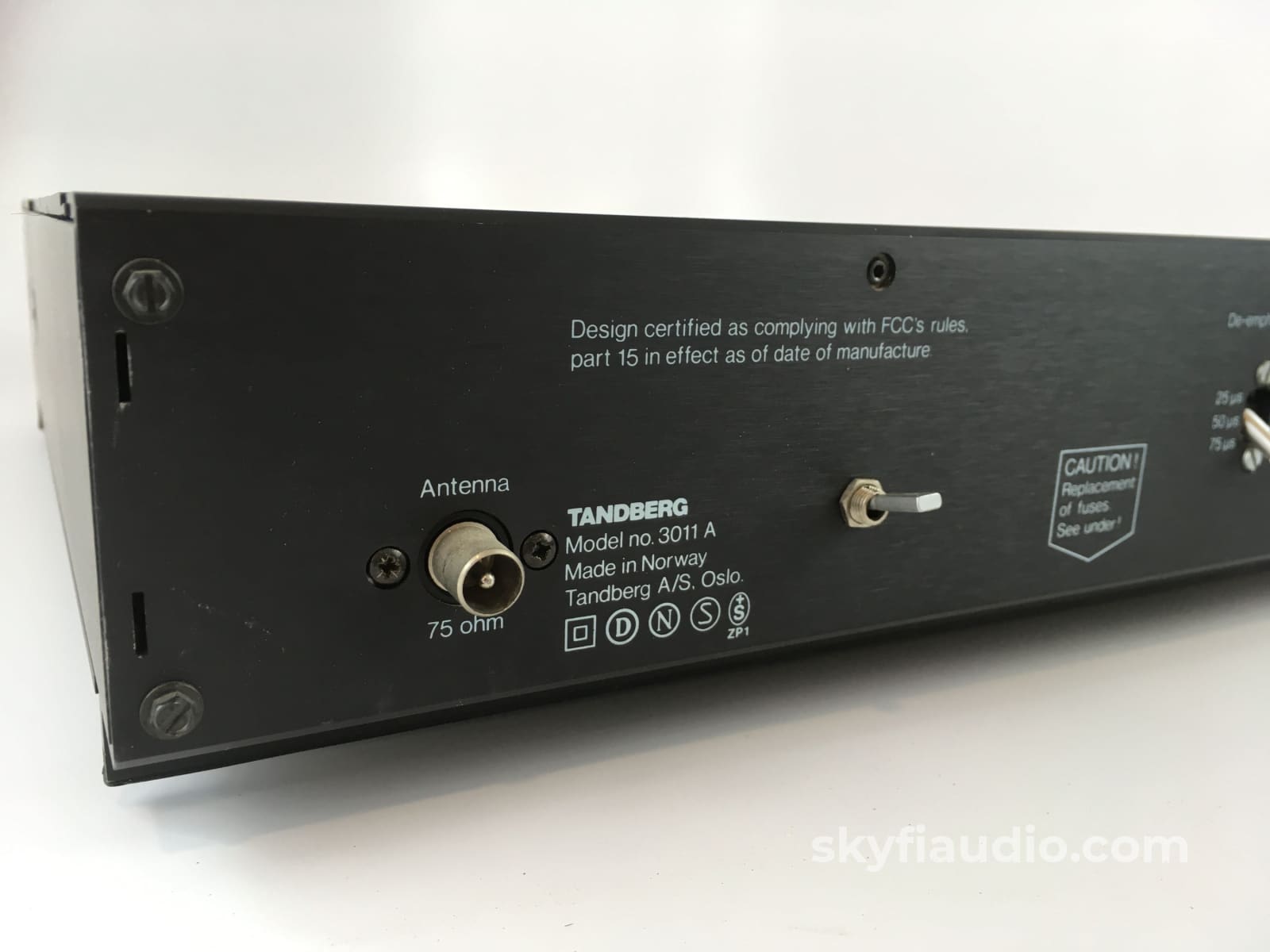 Tandberg 3011 A Tuner