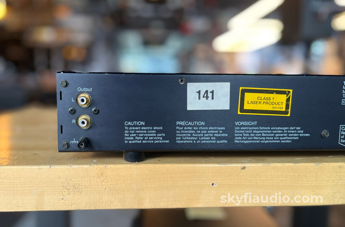 Tandberg 3015 Cd Player + Digital