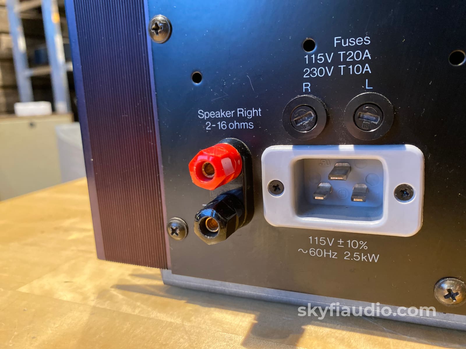 Tandberb 3016 Amplifier - Flagship Amp With 220W Uber Rare