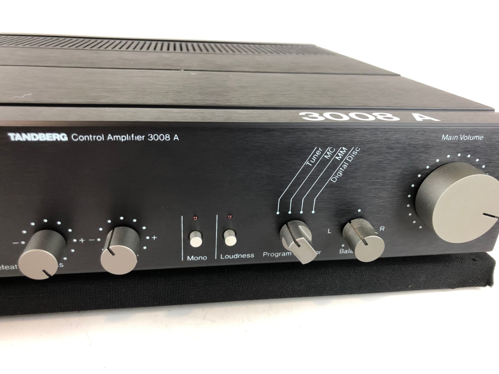 Tandberg Tca-3008A Solid State Preamplifier With Phono 120/220V Made In Norway