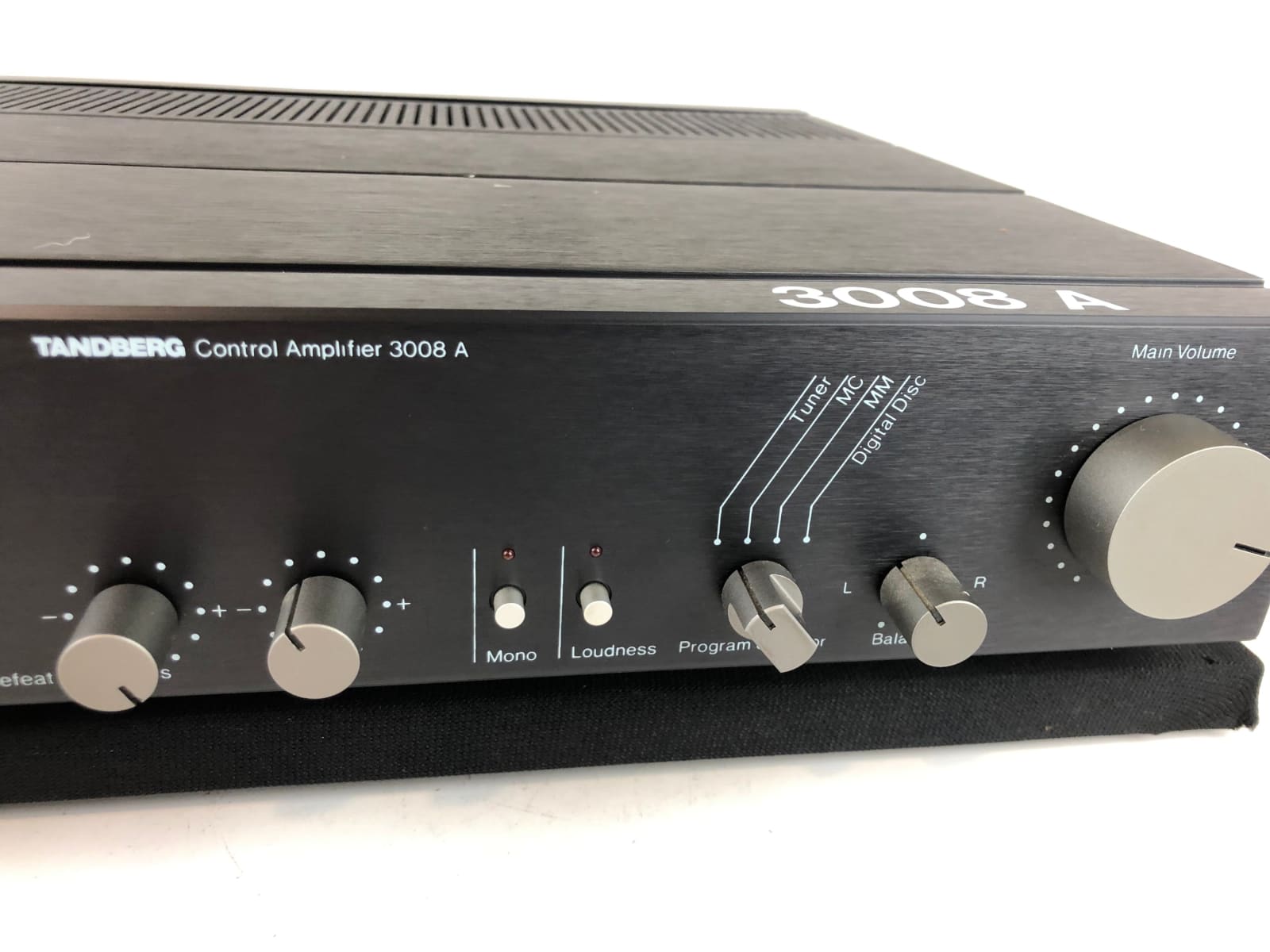 Tandberg Tca-3008A Solid State Preamplifier With Phono 120/220V Made In Norway