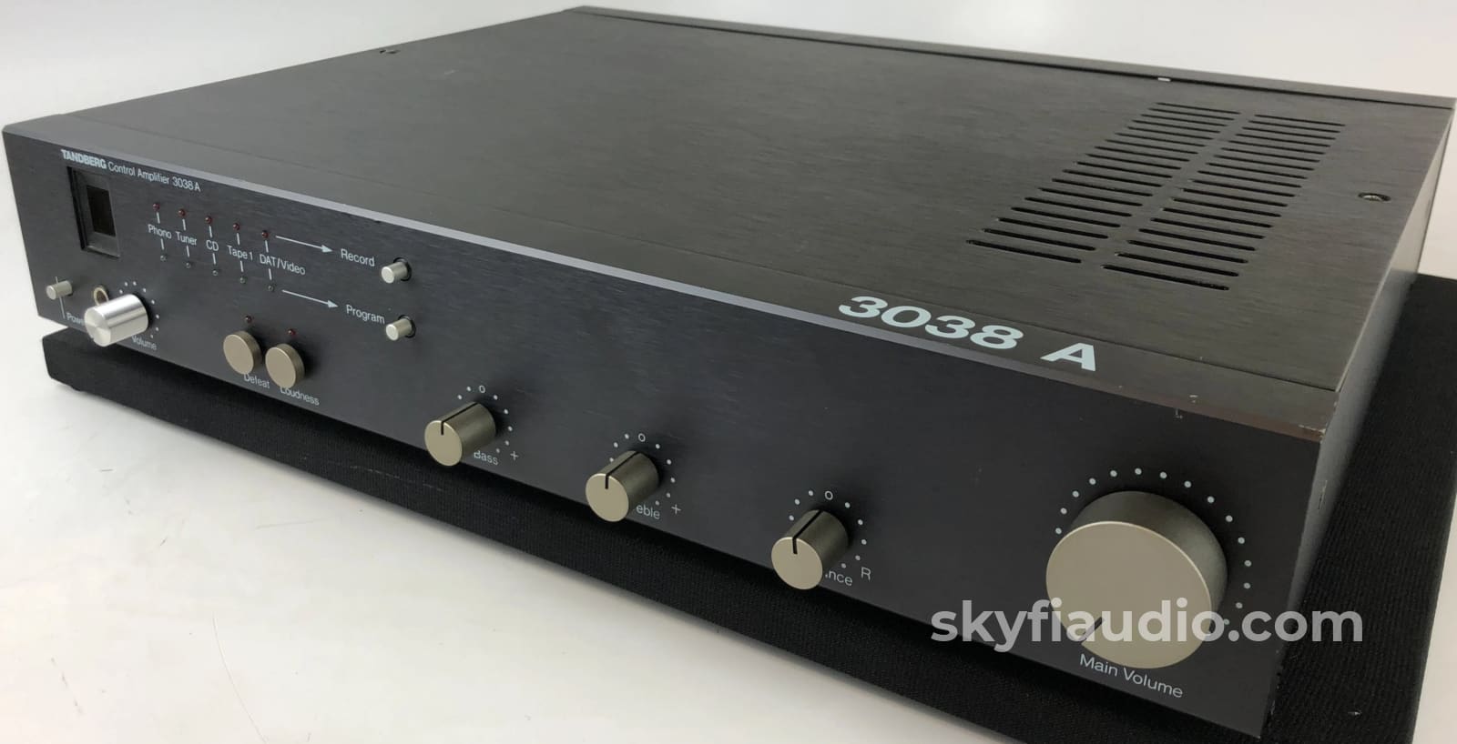 Tandberg Tca-3038A Solid State Preamp With Phono Made In Norway Preamplifier