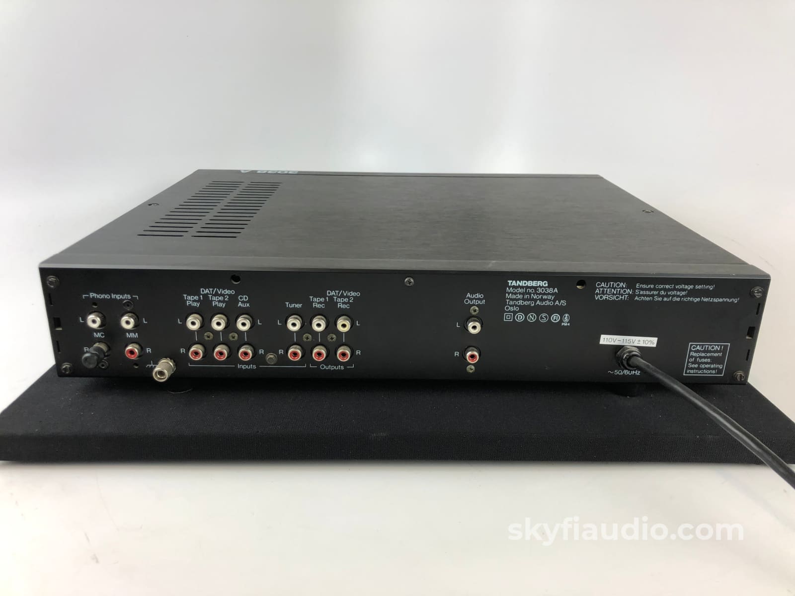 Tandberg Tca-3038A Solid State Preamp With Phono Made In Norway Preamplifier