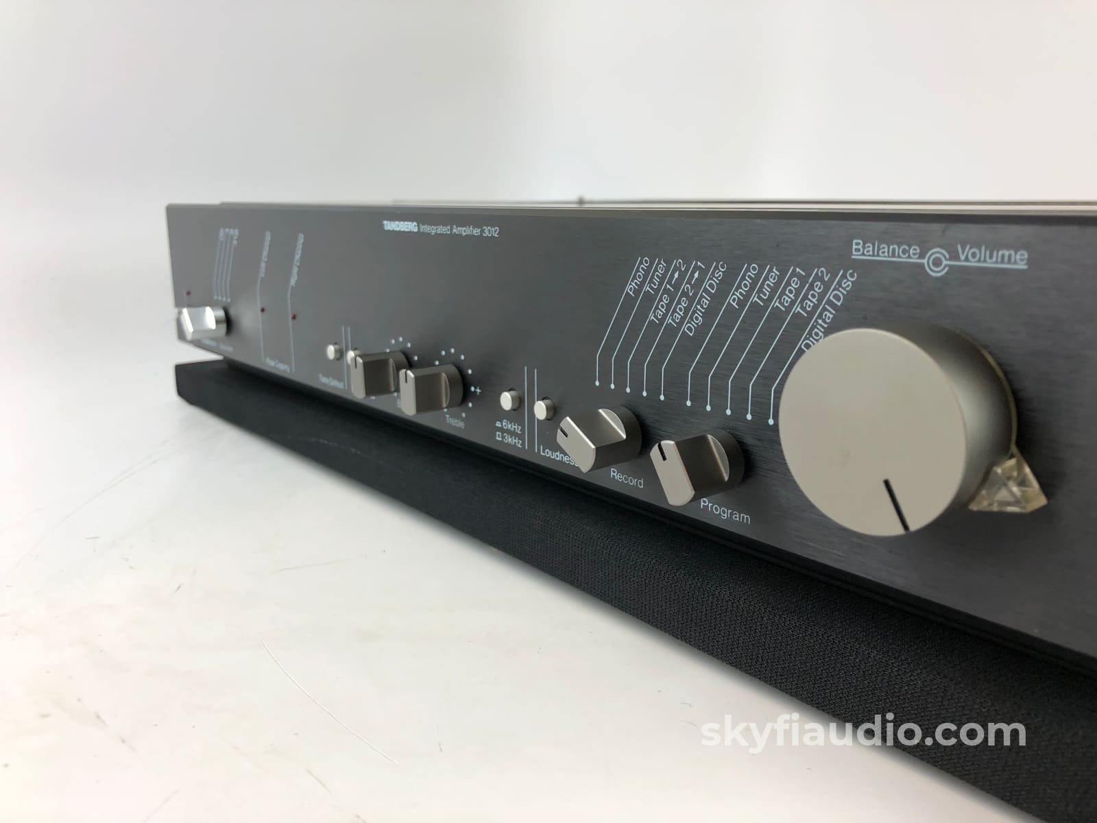 Tandberg Tia-3012A Integrated Amplifier With Phono - Made In Norway 120/220V